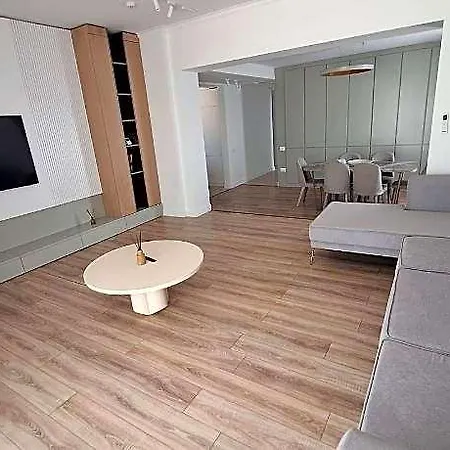 Hotel Solid Magic Mamaja